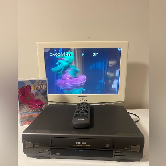 Toshiba M-624 VCR Video Cassette Recorder VHS Player w/ Remote And Cable TESTED - Picture 5 of 10